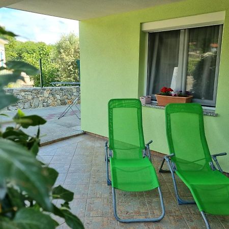 Apartment Deni Skrbčići エクステリア 写真