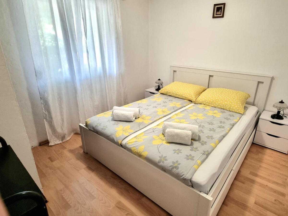 Apartment Deni Skrbčići エクステリア 写真
